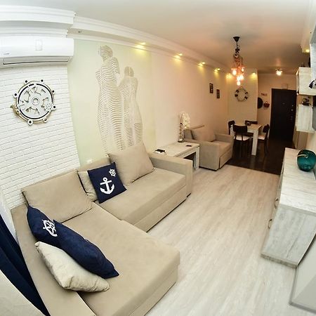 Stars Apartment Batumi Eksteriør bilde