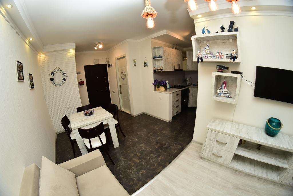 Stars Apartment Batumi Eksteriør bilde