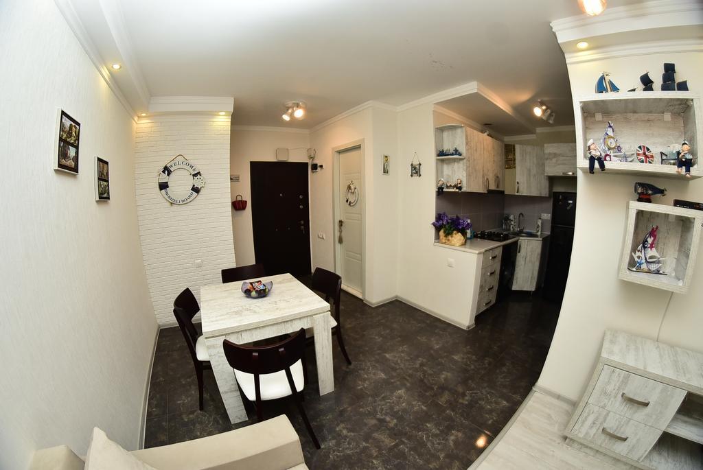 Stars Apartment Batumi Eksteriør bilde