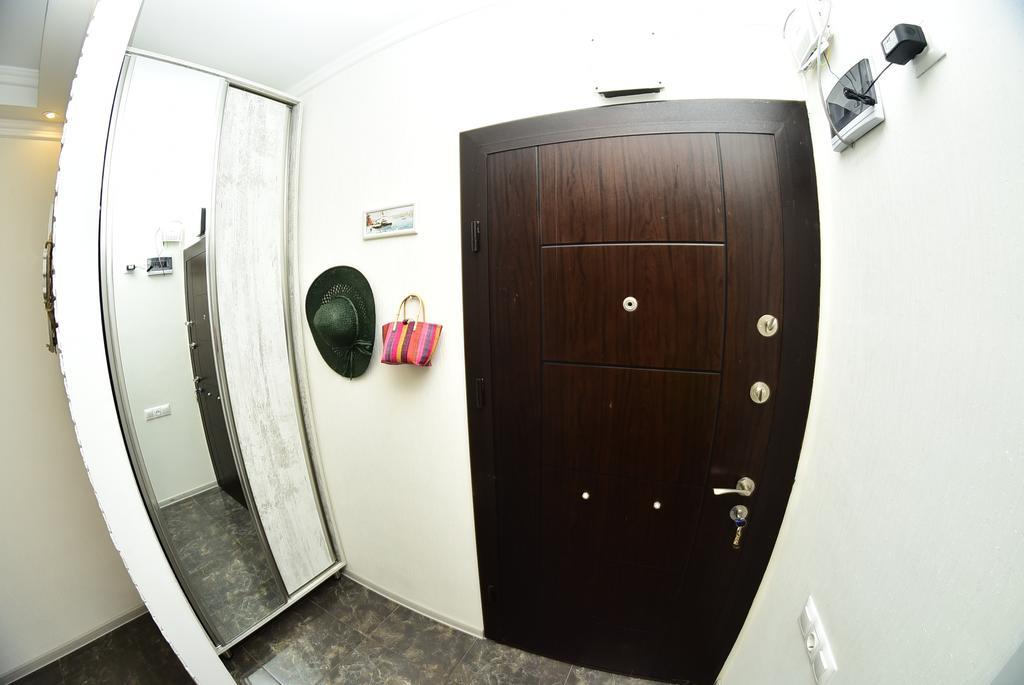 Stars Apartment Batumi Eksteriør bilde